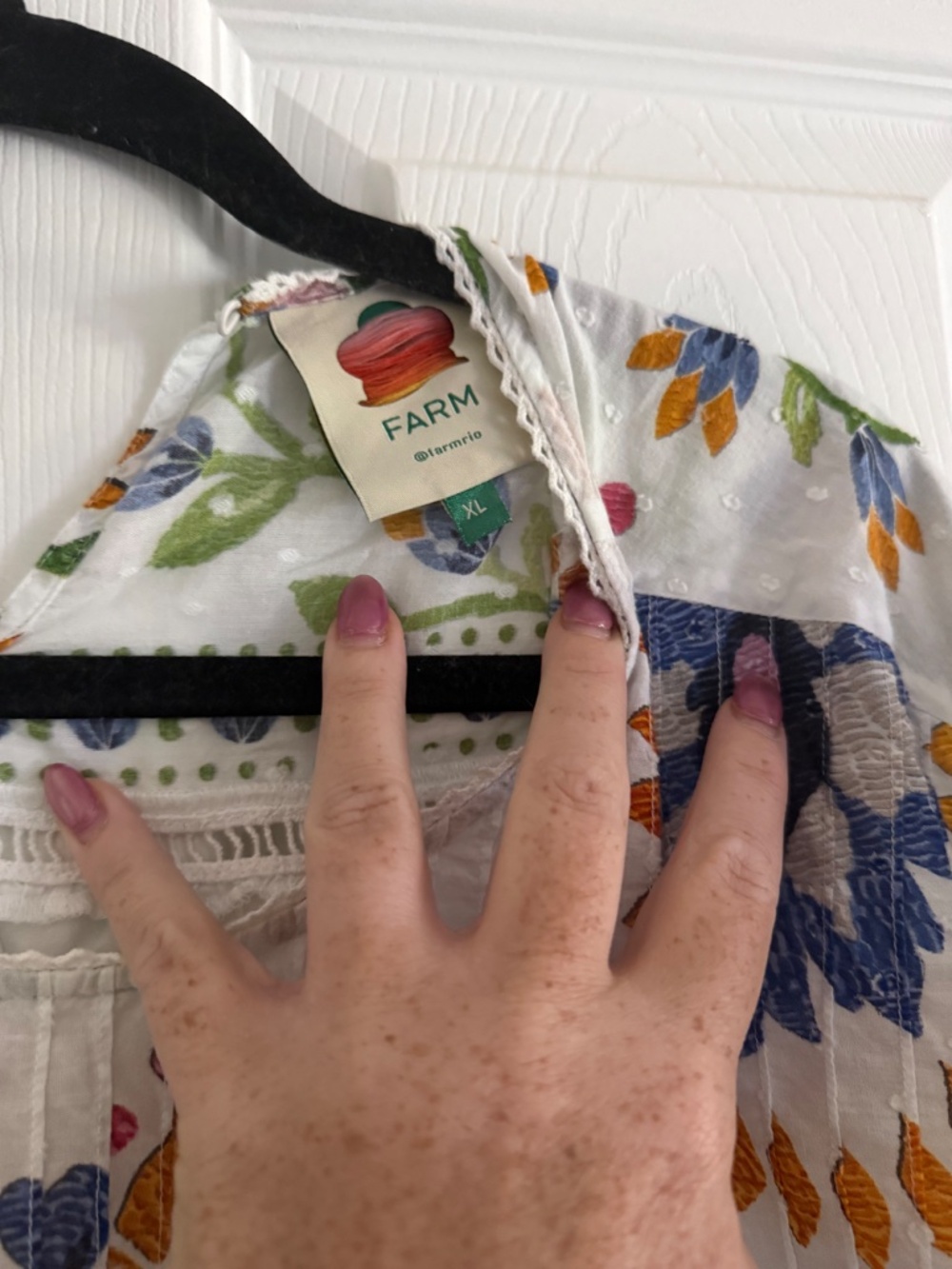 Farm Rio Blouse - Picture 2 of 4